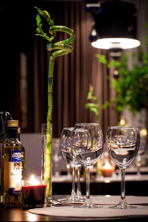 Voyage Hotel Karagandy Dış mekan fotoğraf